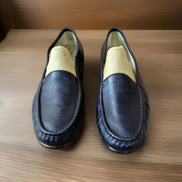 SAS Women’s Blue Leather Slip On Women Tri-Pad Comfort Loafers Size 10.5M - Picture 1 of 6